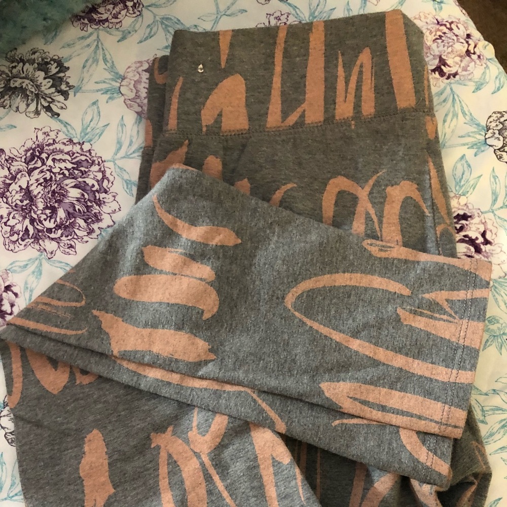 Aerie leggings in size SP